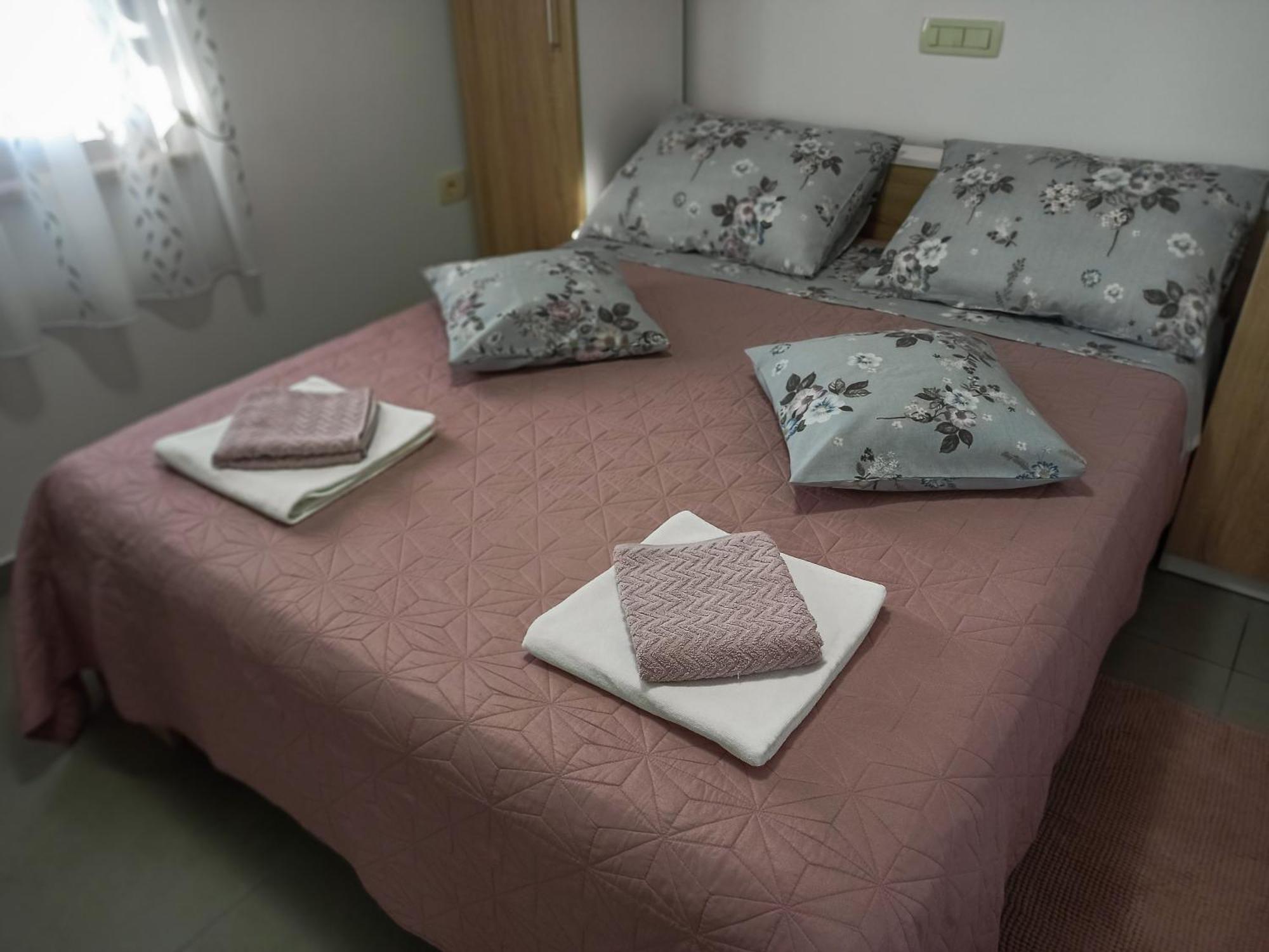 Soba Ulika Apartman Motovun Kültér fotó